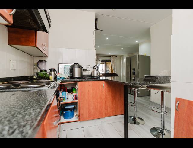 3 BEDROOM APARTMENT FOR SALE IN HALFWAY GARDENS